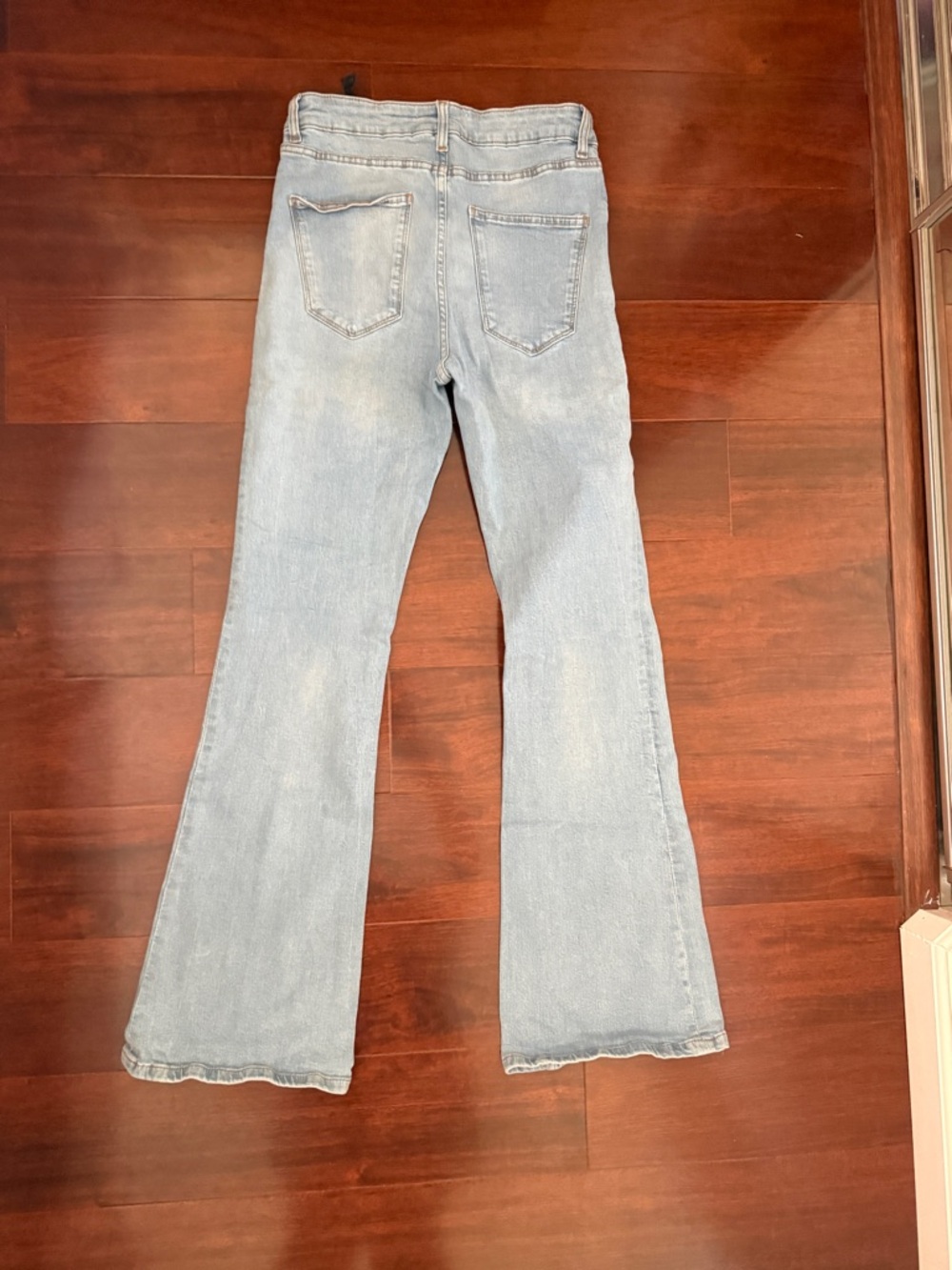 Zara Light Wash Flare Women's Jeans (Size 8)